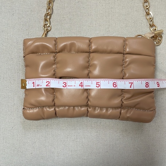 LATTICE CROSSBODY BAG SOLID CHAIN in TAN - Picture 9 of 10